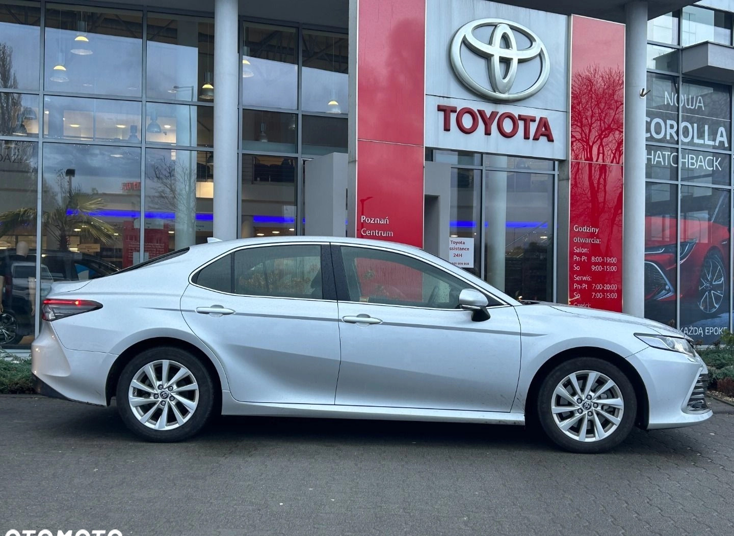 Toyota Camry cena 149900 przebieg: 46936, rok produkcji 2022 z Poznań małe 172